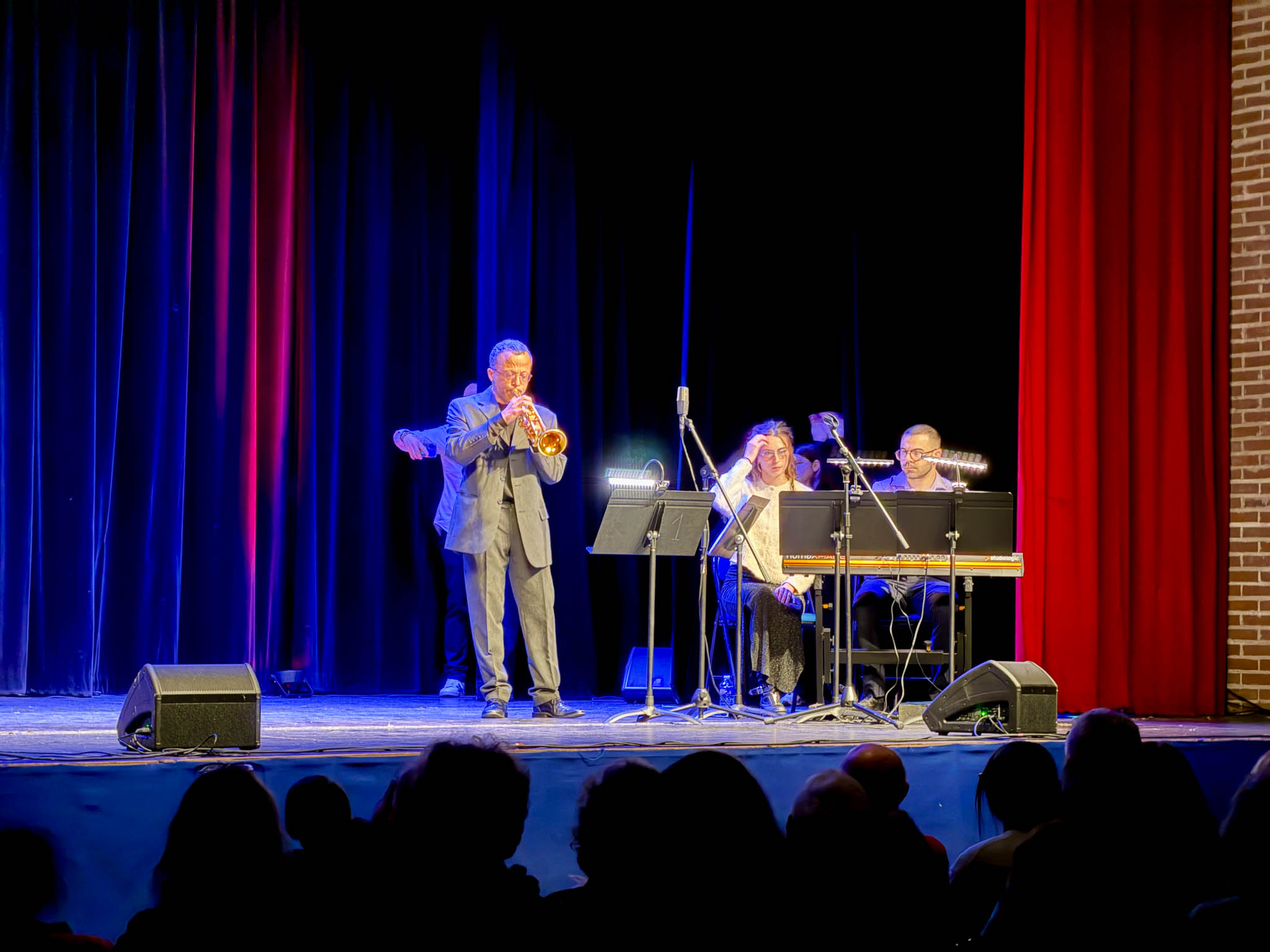 CHORALE SENIORS ET ECOLE DE MUSIQUE-9.jpg