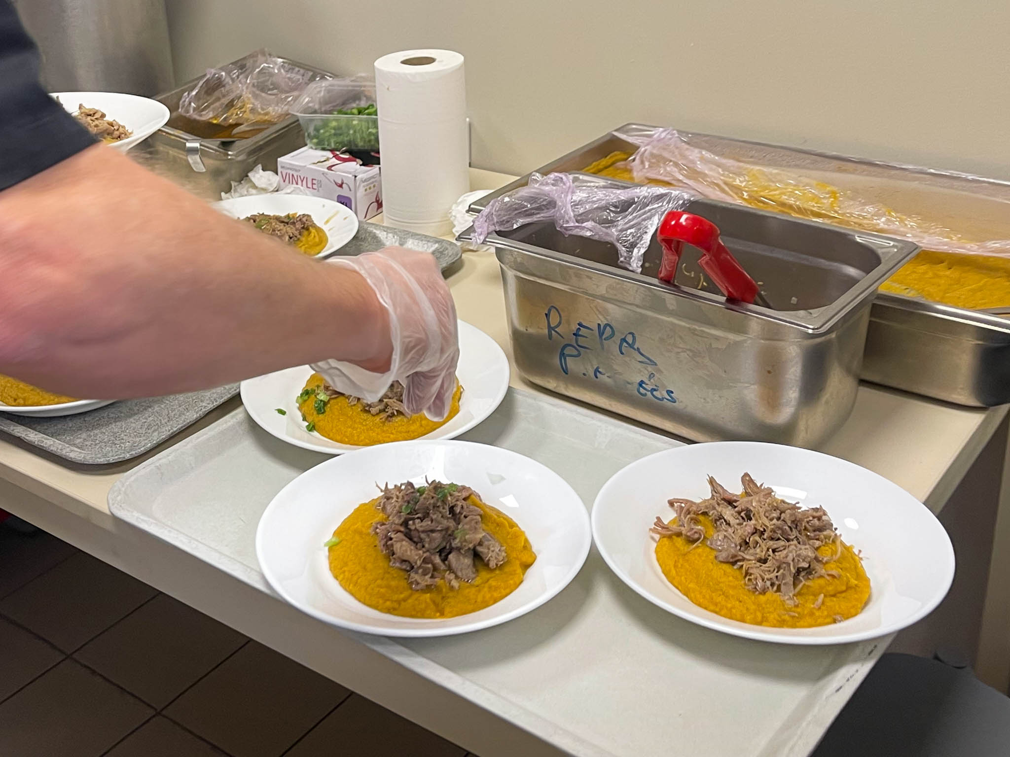 REPAS SENIORS PORTAGE-4.jpg