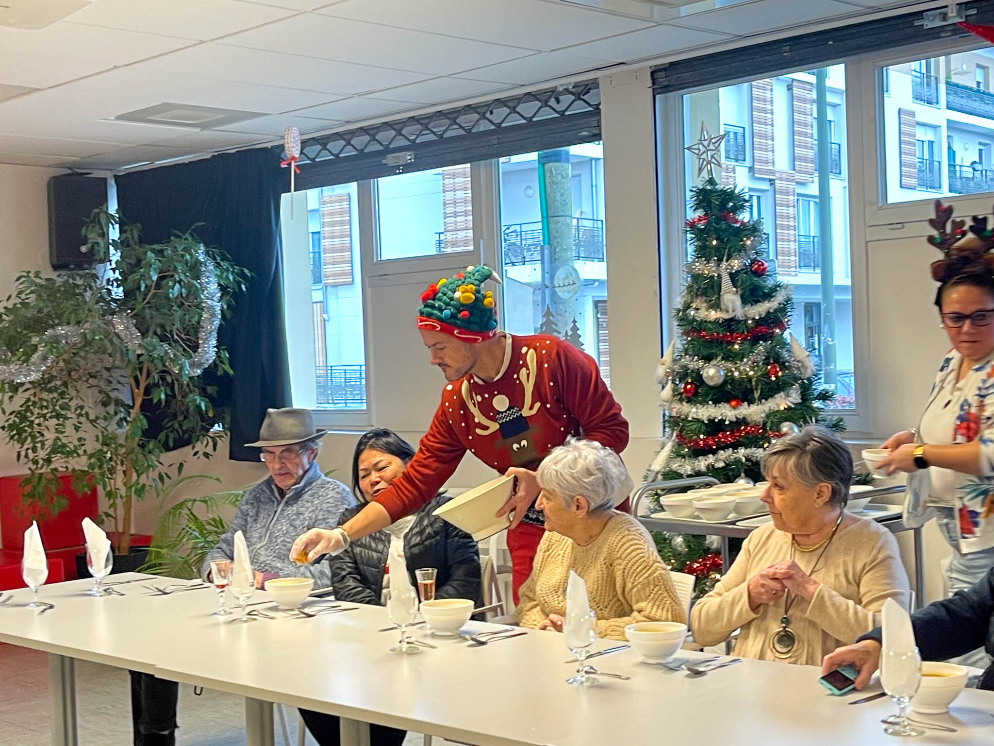 REPAS SENIORS PORTAGE-11.jpg