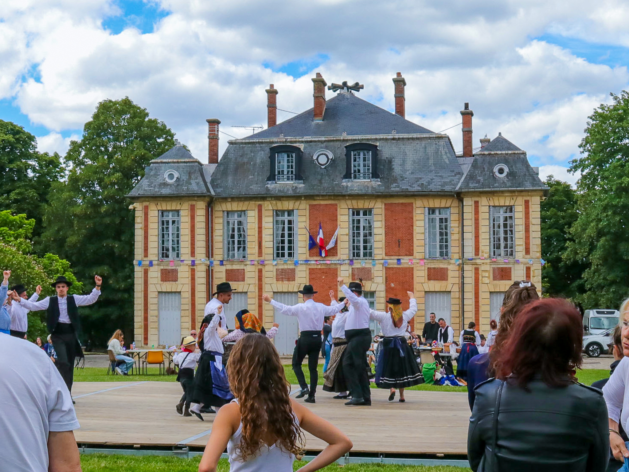 FETE FRANCO PORTUGAISE GOURNAY SUR MARNE.jpg