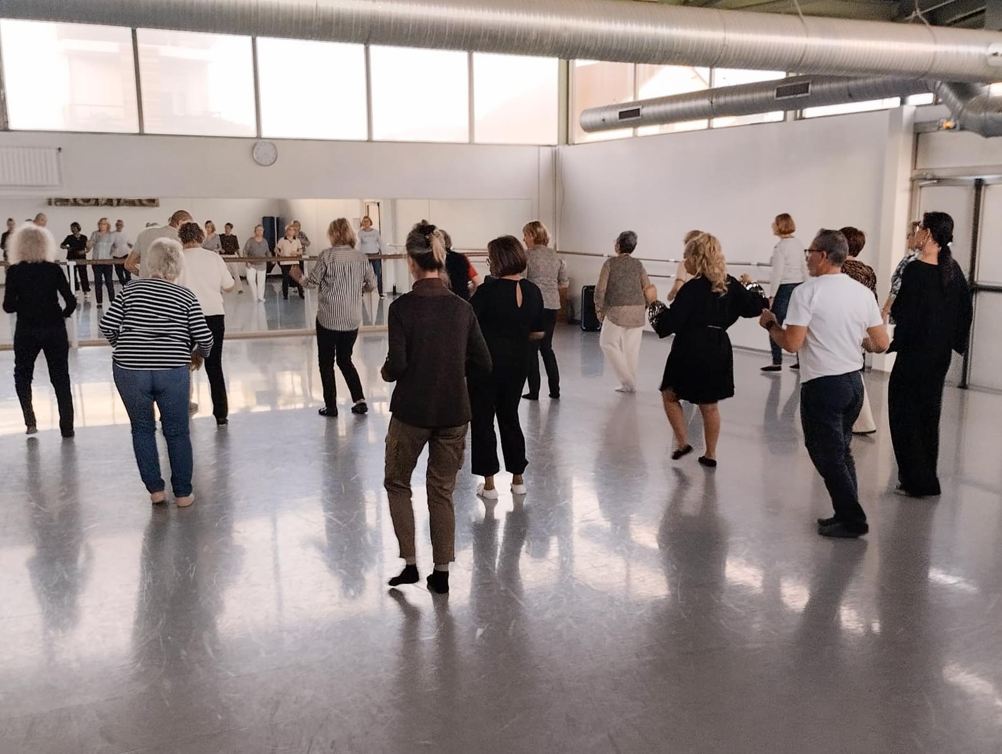 STAGE DANSE SENIORS-3.jpg