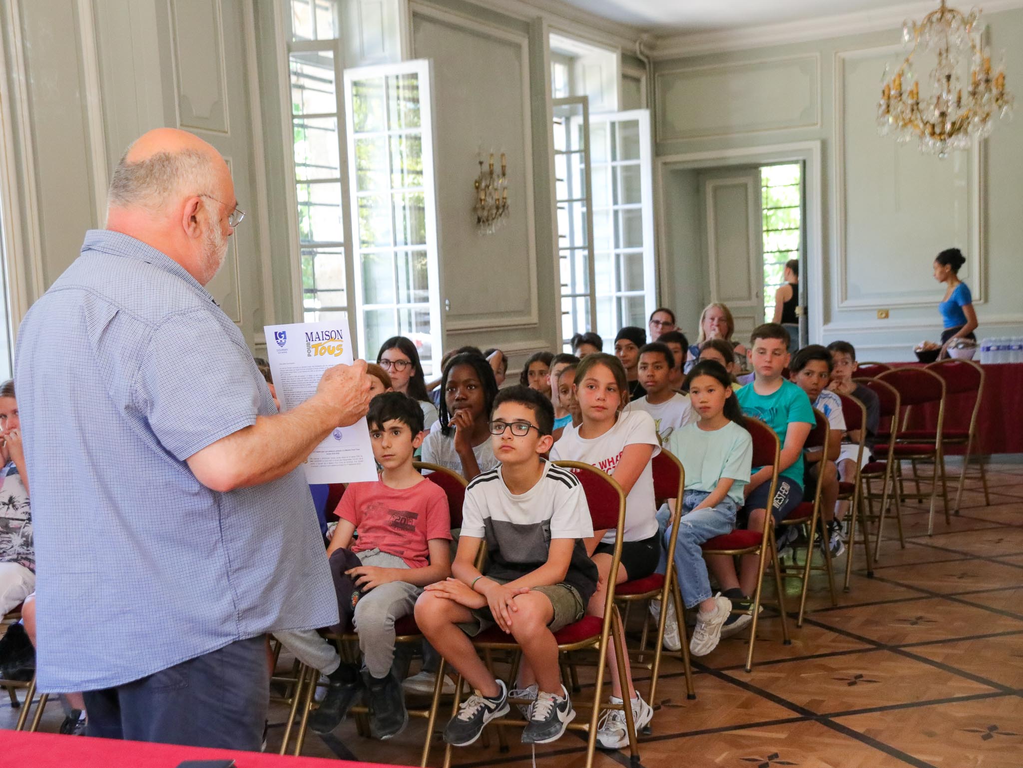 CÉRÉMONIE DES CM2 14.jpg
