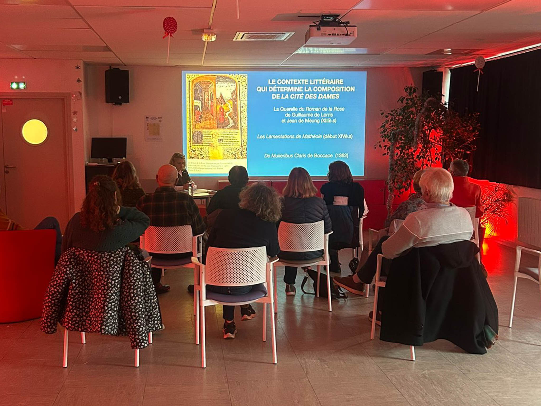 CONFERENCE MICRO-FOLIE DEC 25-4.jpg