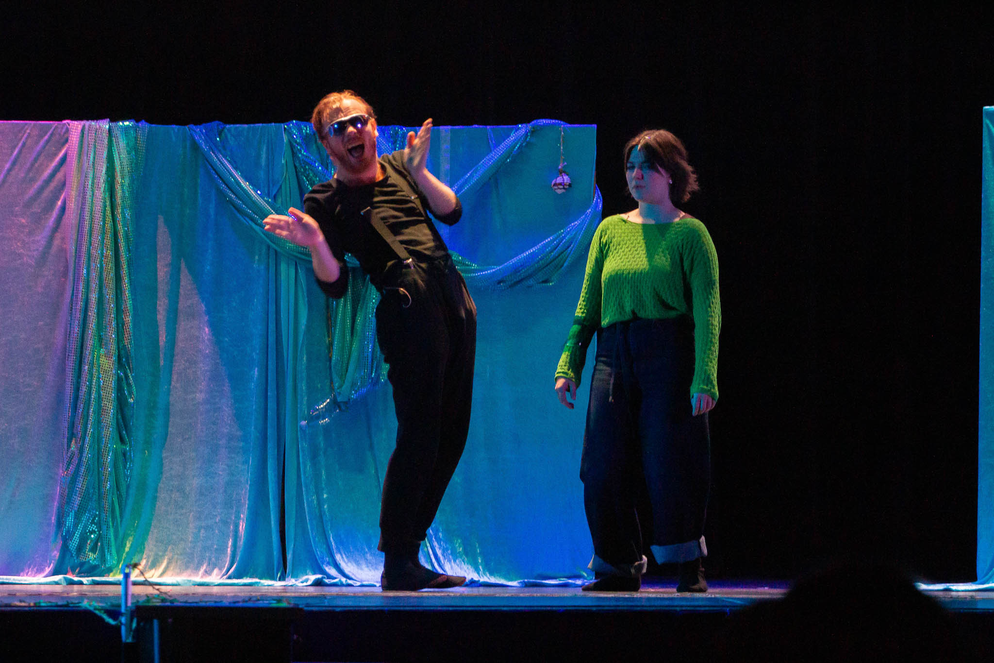 SPECTACLE POISSON FA-5.jpg