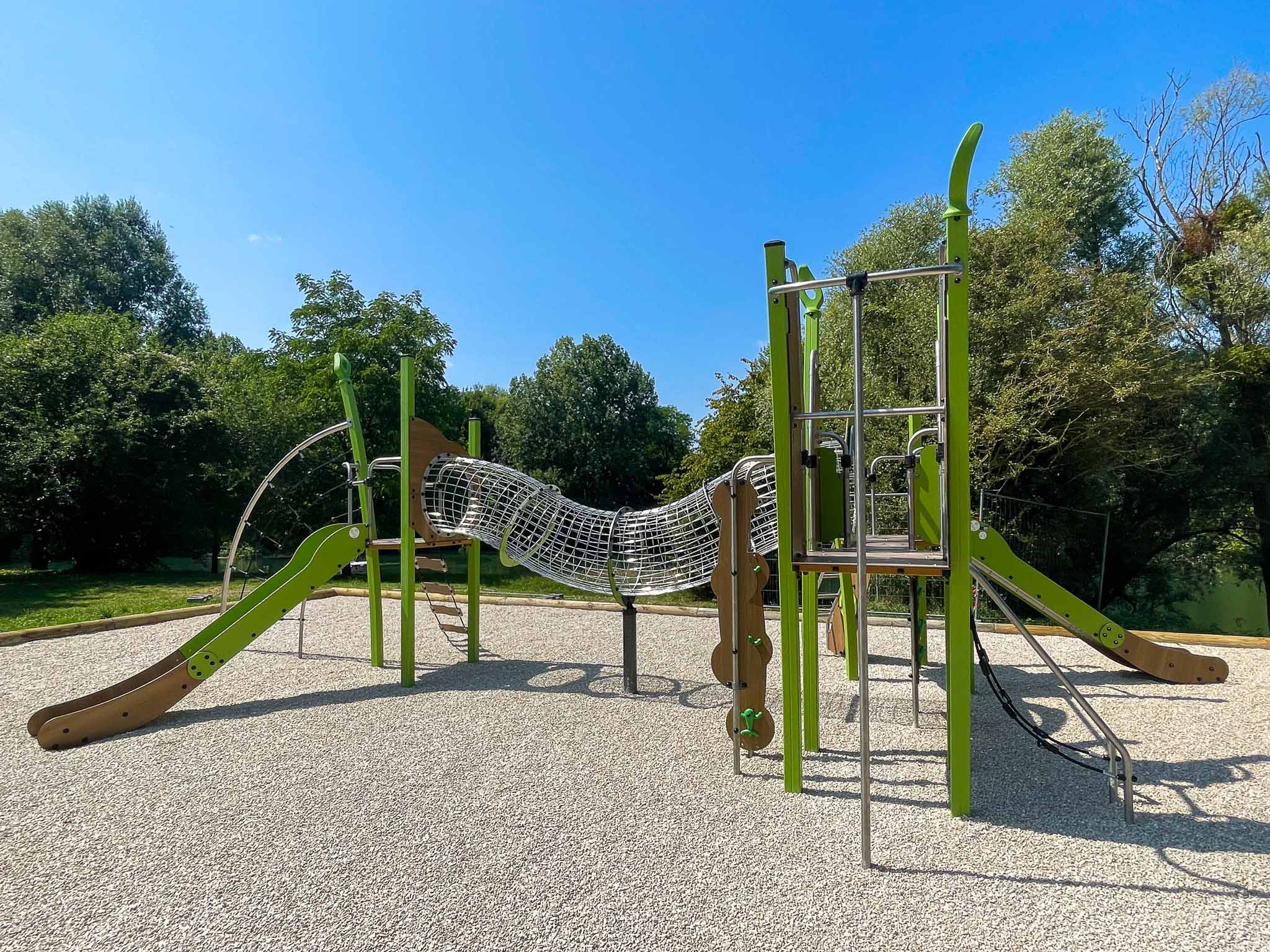 AIRE DE JEUX LAPLAGE.jpg