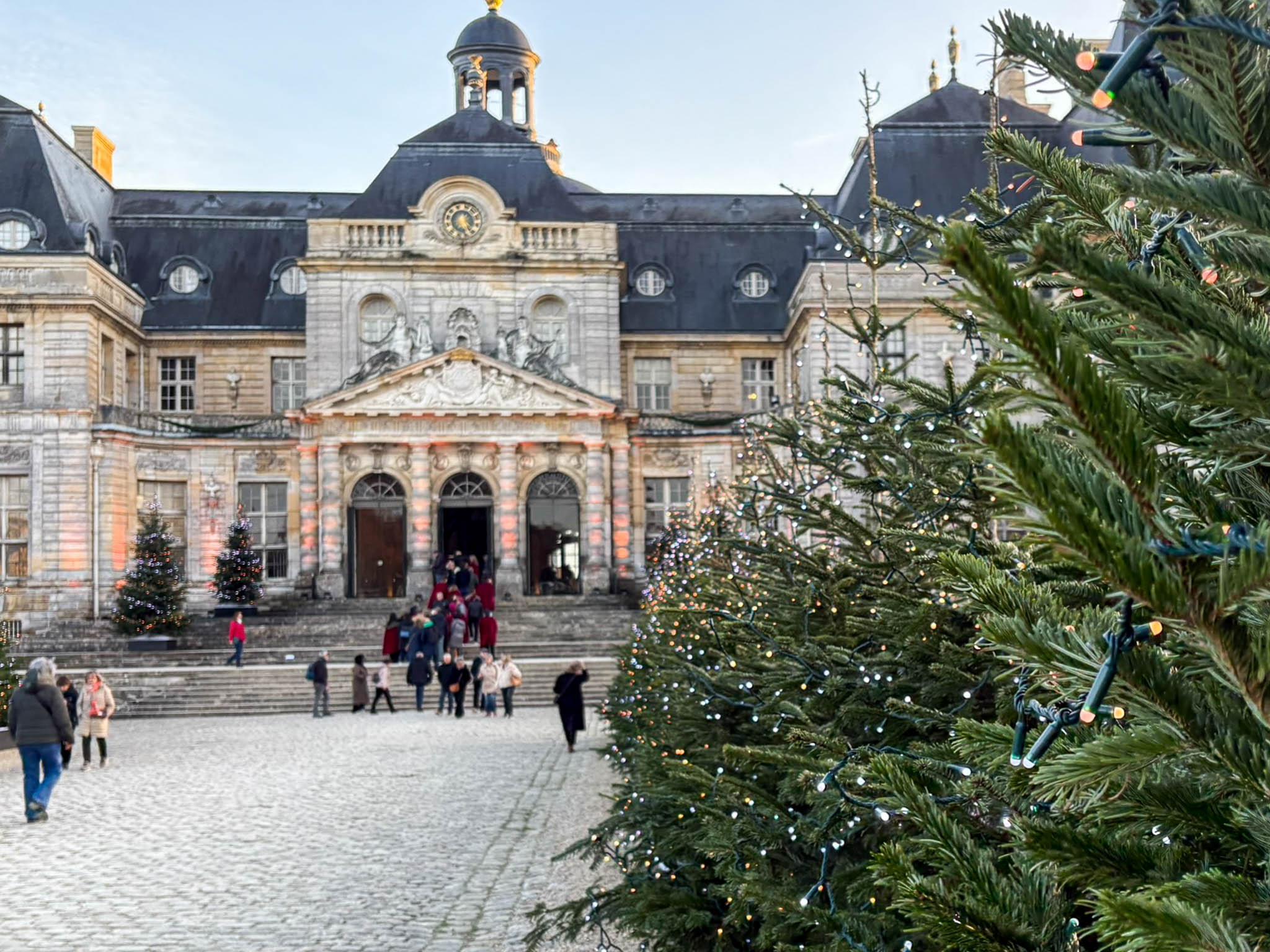 SENIORS VAUXLEVICOMTE.jpg