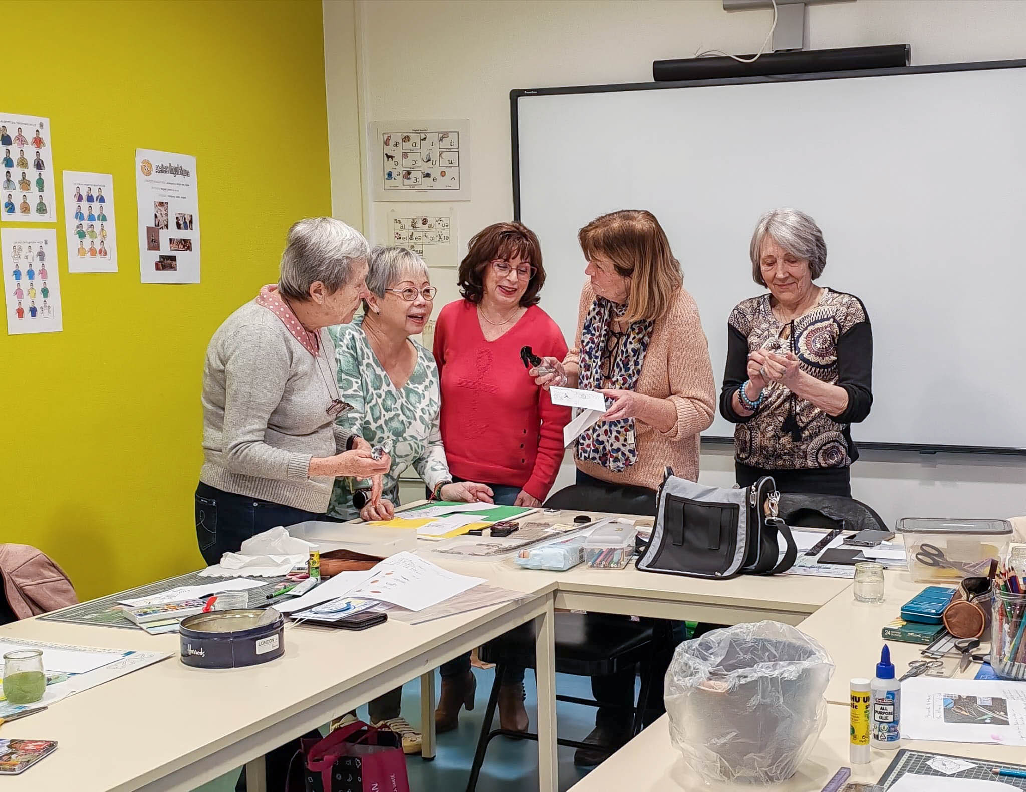 SCRAPBOOKING MPT-1.jpg