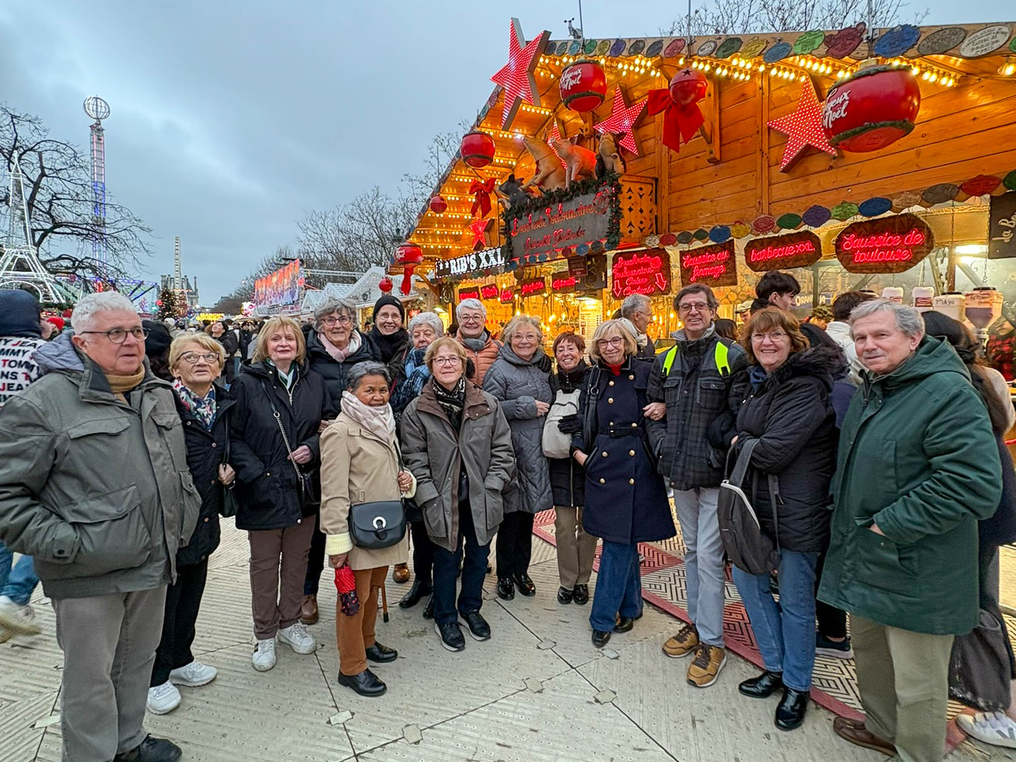 SORTIE SENIORS PARIS DEC 25.jpg