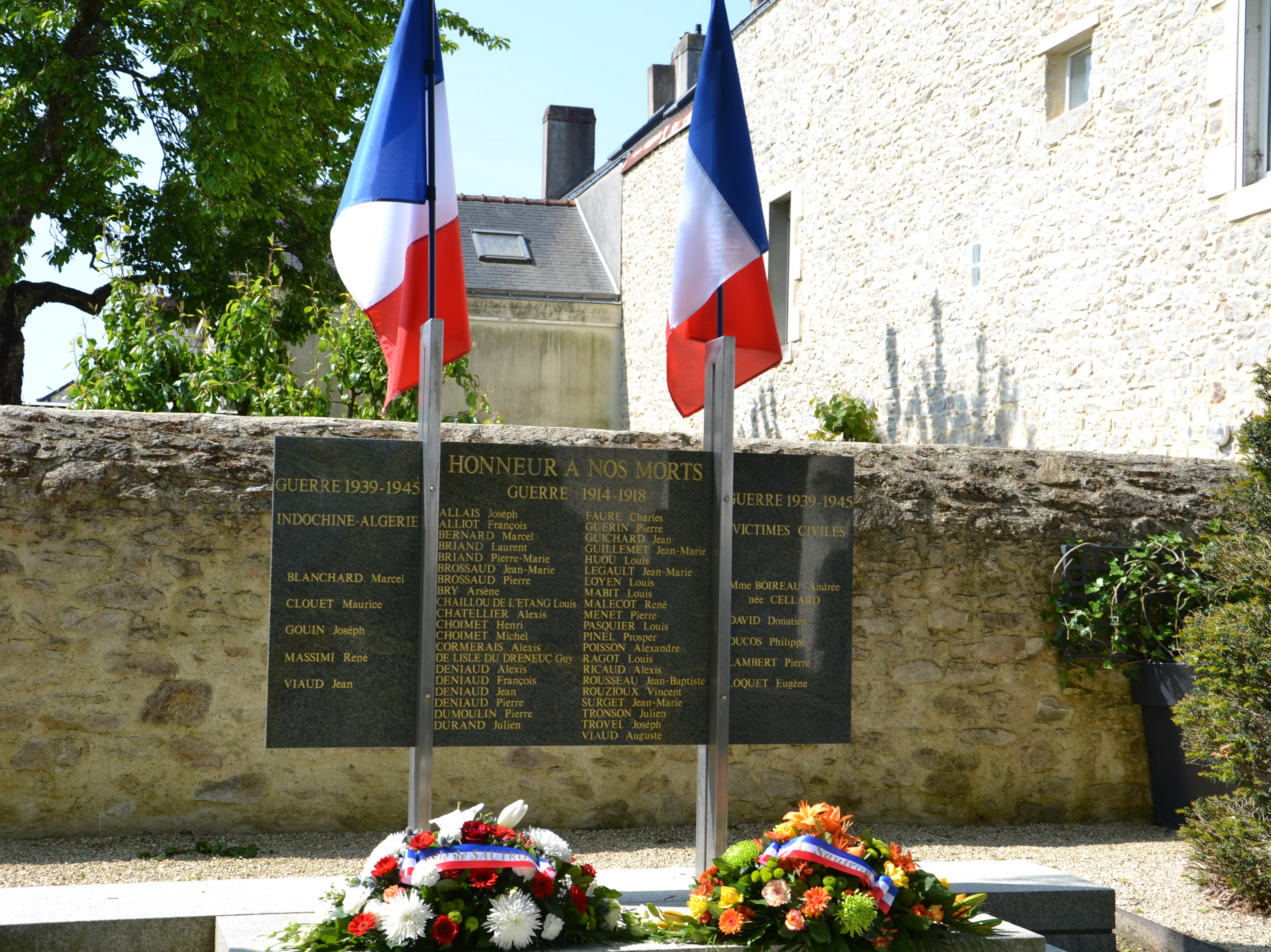 8 mai photo UNC Michel BILLAUD.JPG