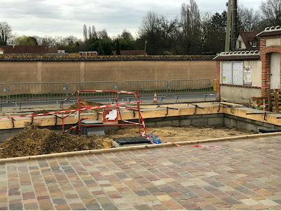 Place de la Mairie Commune de Lombreuil