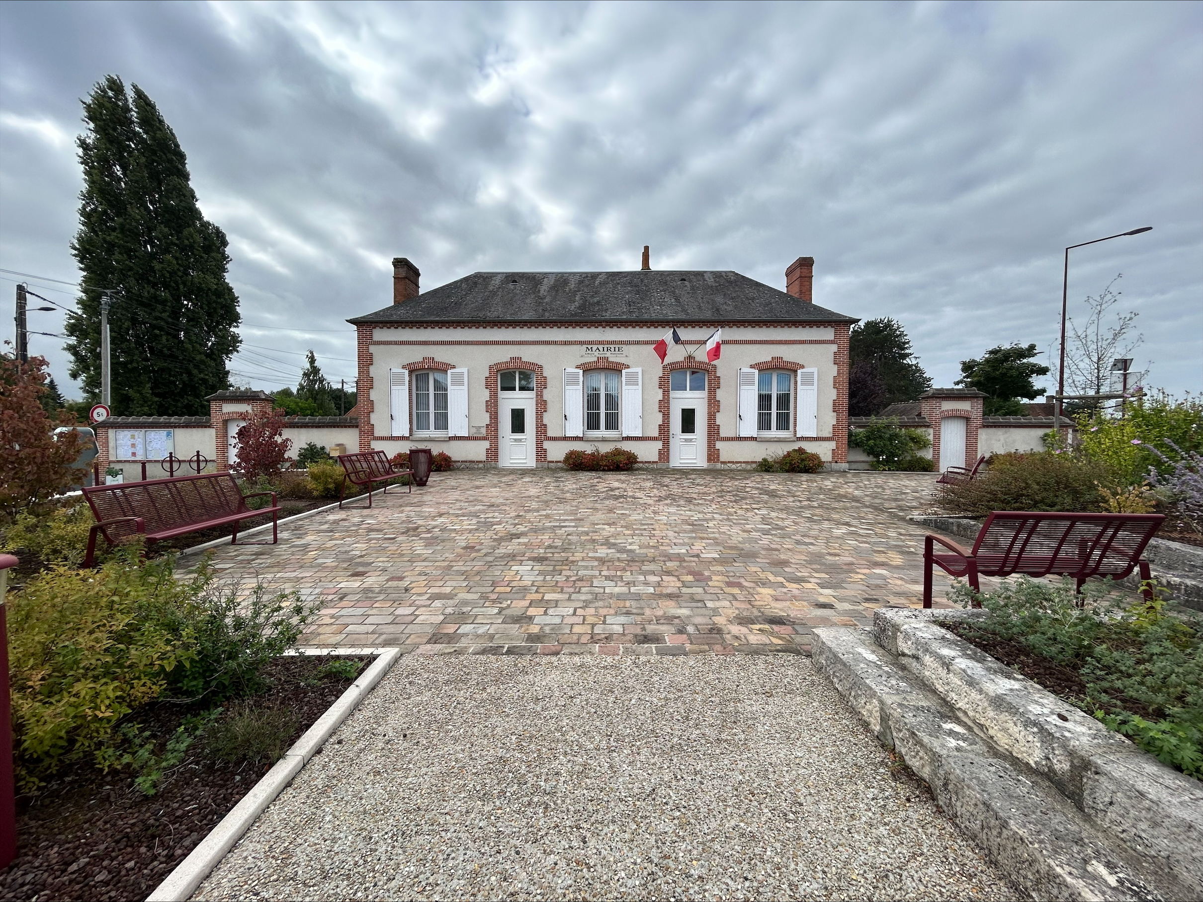 Mairie 1.jpeg