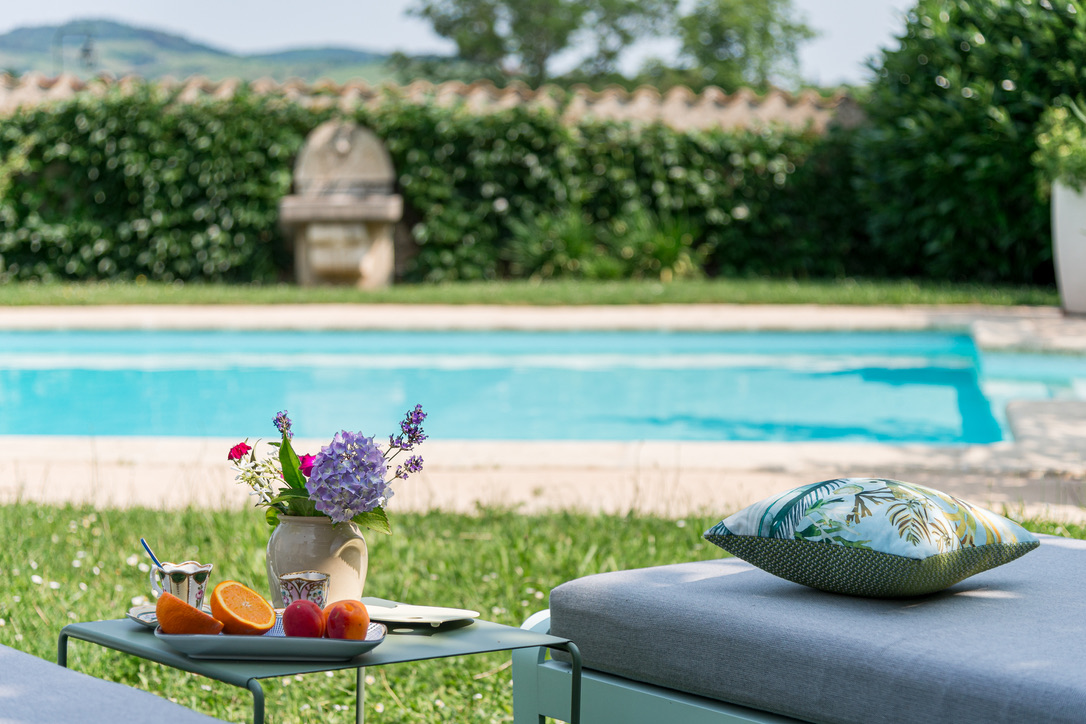swimming pool in the beaujolais juin2025..jpeg