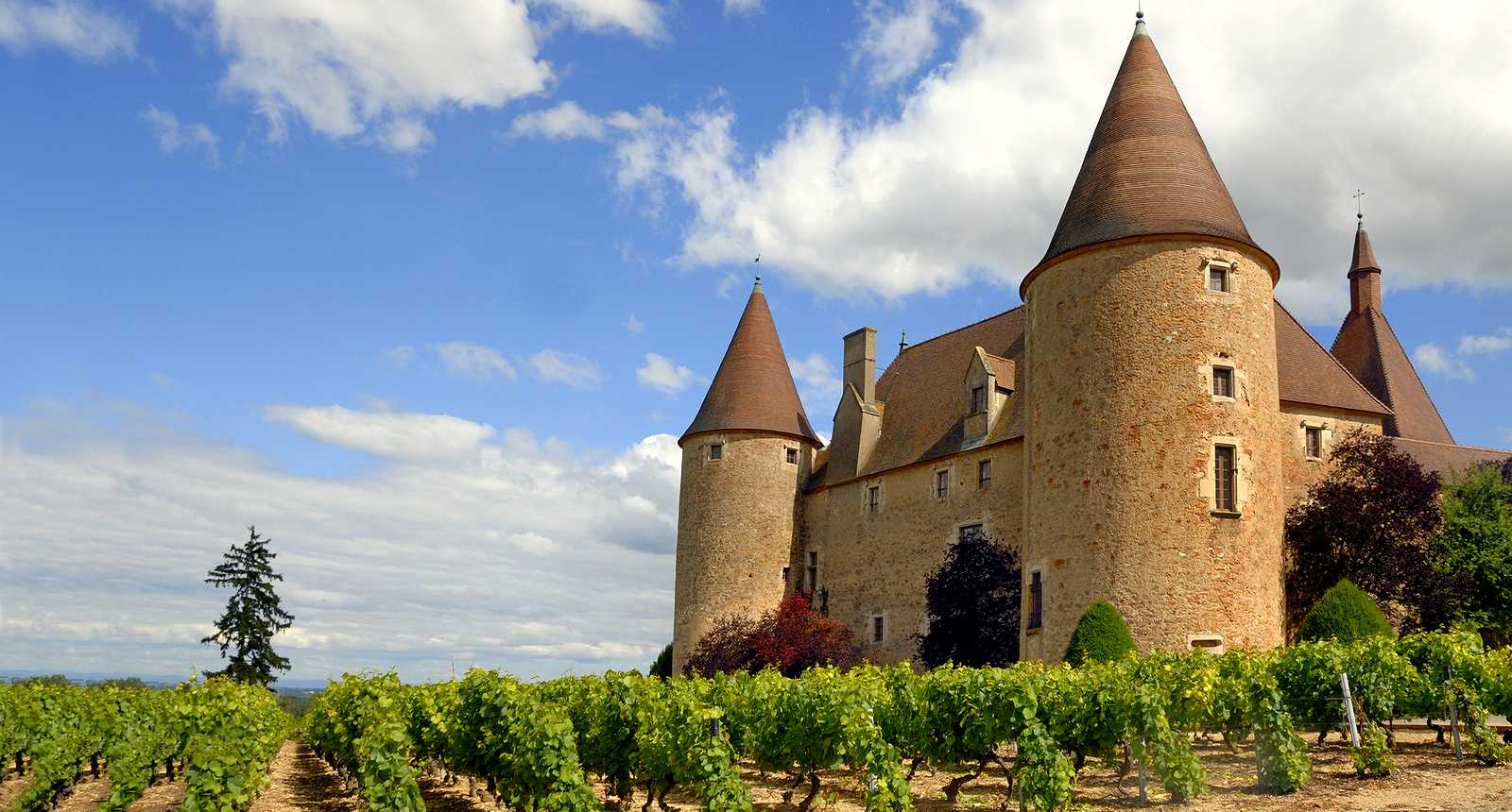 chateau de corcelles.jpg