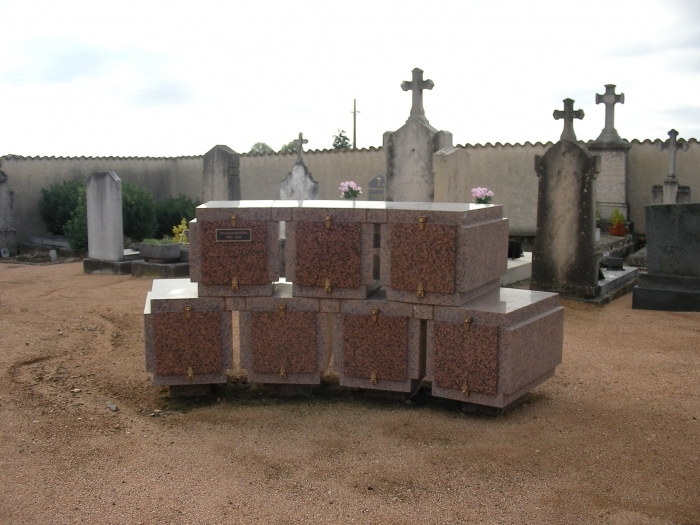 Cimetière columbarium