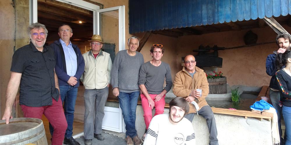chalosse-ce33190d9c2140e7bf4751f5a46b812d-104645-ph0.jpg