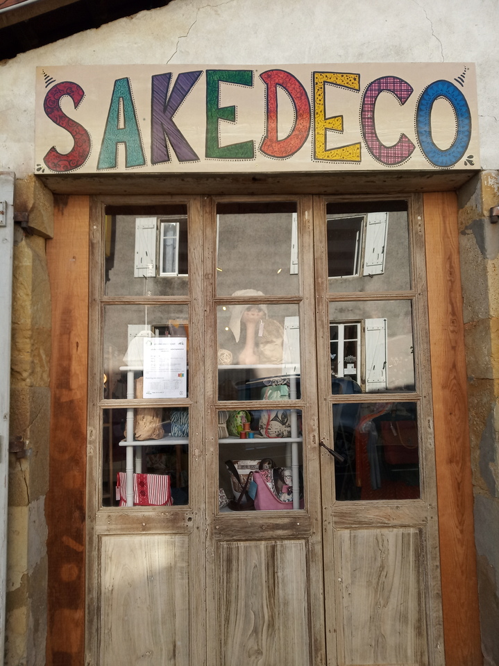 Sakedeco logo.jpg Sakedeco logo.jpg
