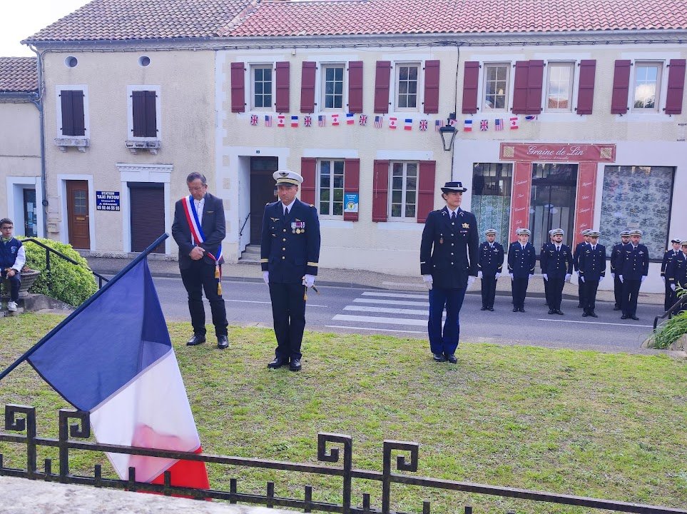 2025-05-08 cérémonie.jpg