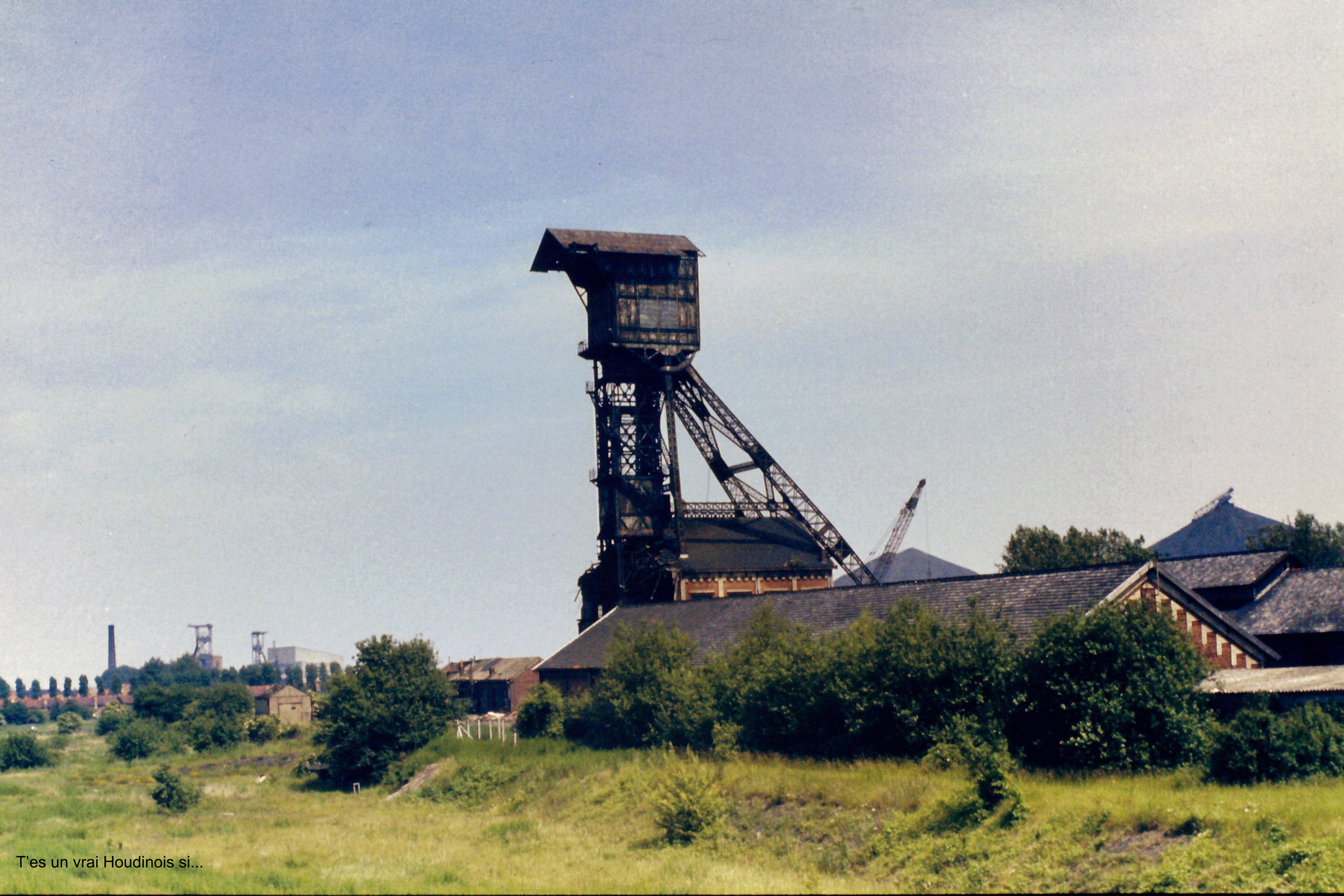 Fosse 7 années 80 zoom 19 03.jpg