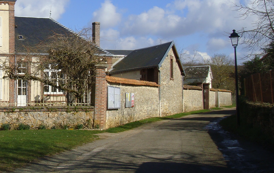 mur chemin de la tour.jpg