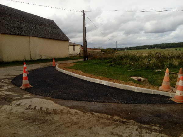 Carrefour Saugis en cours