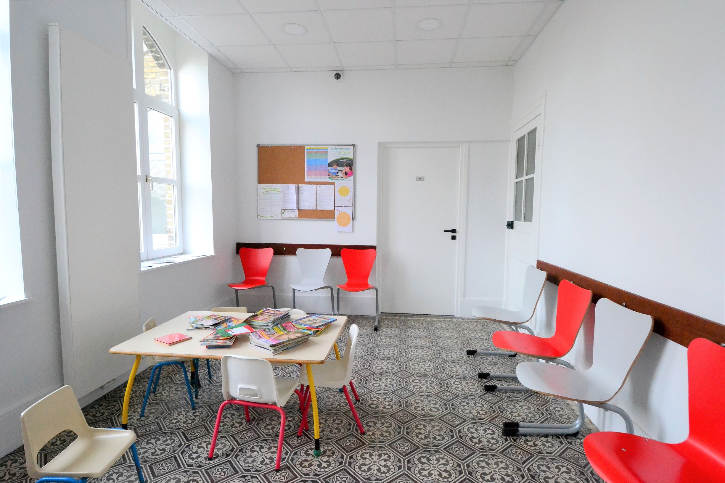 Maison_medicale_salle_attente.jpg