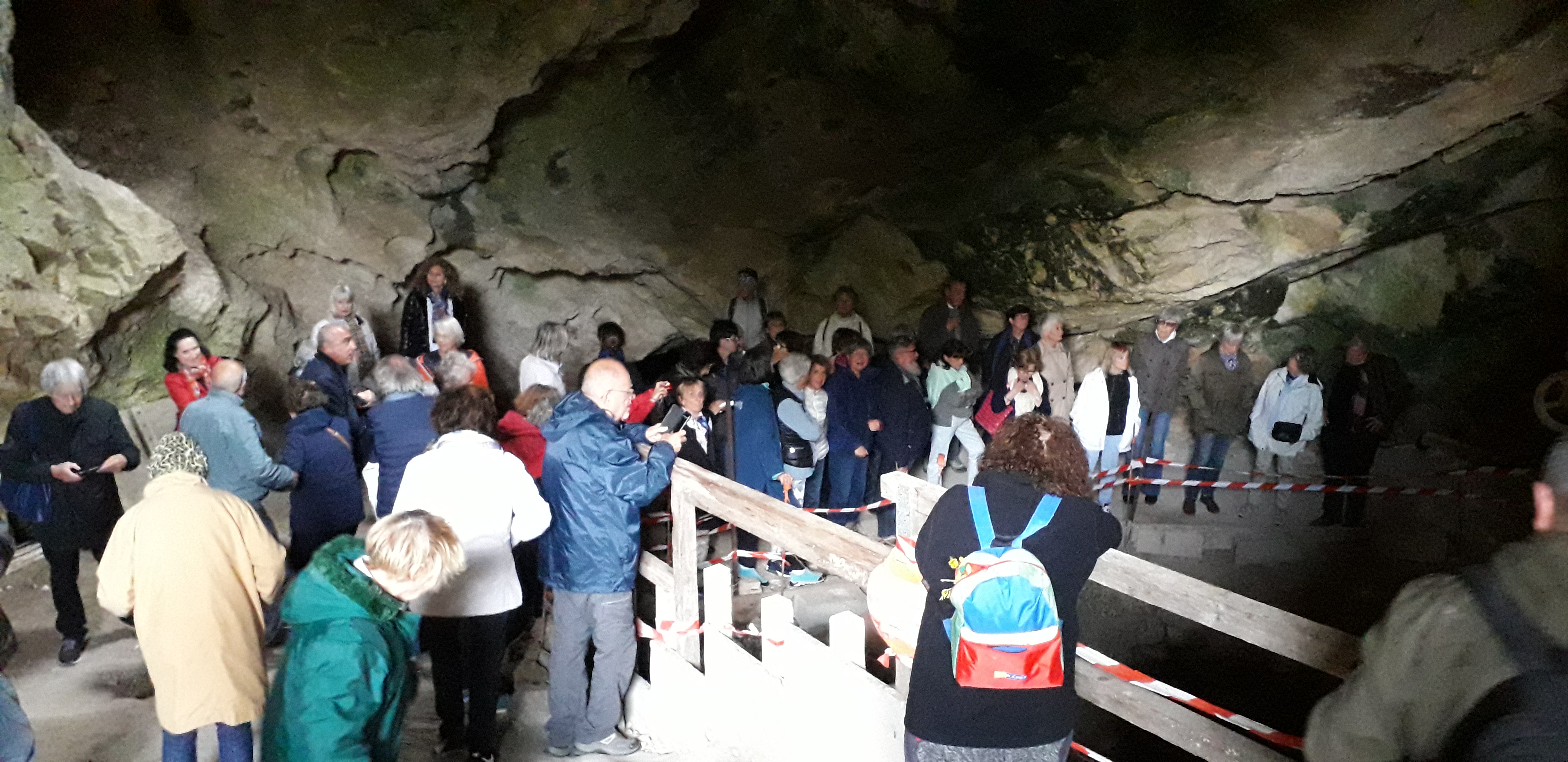 visite grotte.jpg
