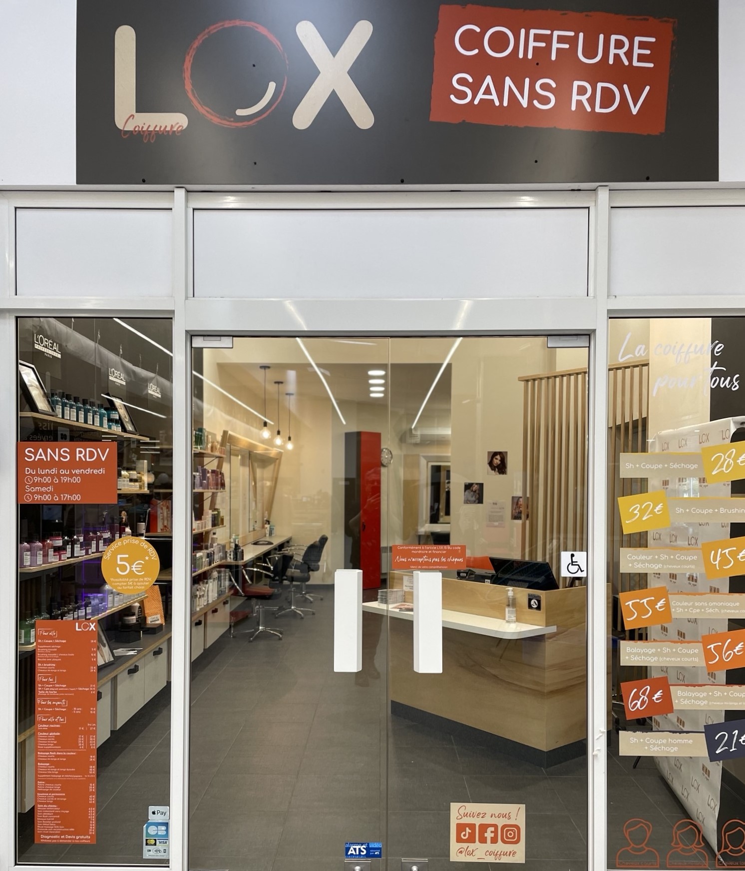 LoxCoiffure.jpeg LoxCoiffure.jpeg