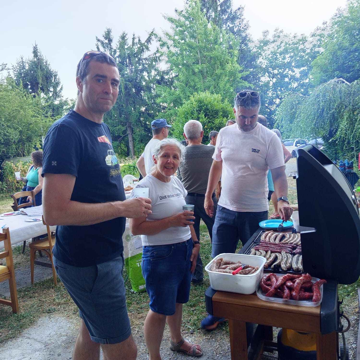 adae06b6-0d58-4ef8-9241-d1802eb23192.jpg