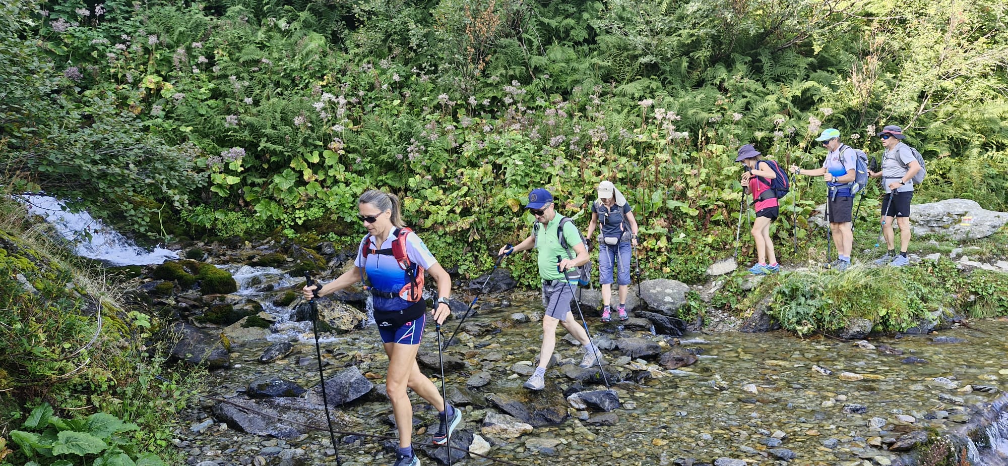 5e2e8200-5ab0-4637-84d8-920e916d7202.jpg