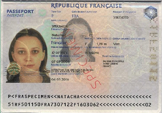 Passeport électronique.jpg