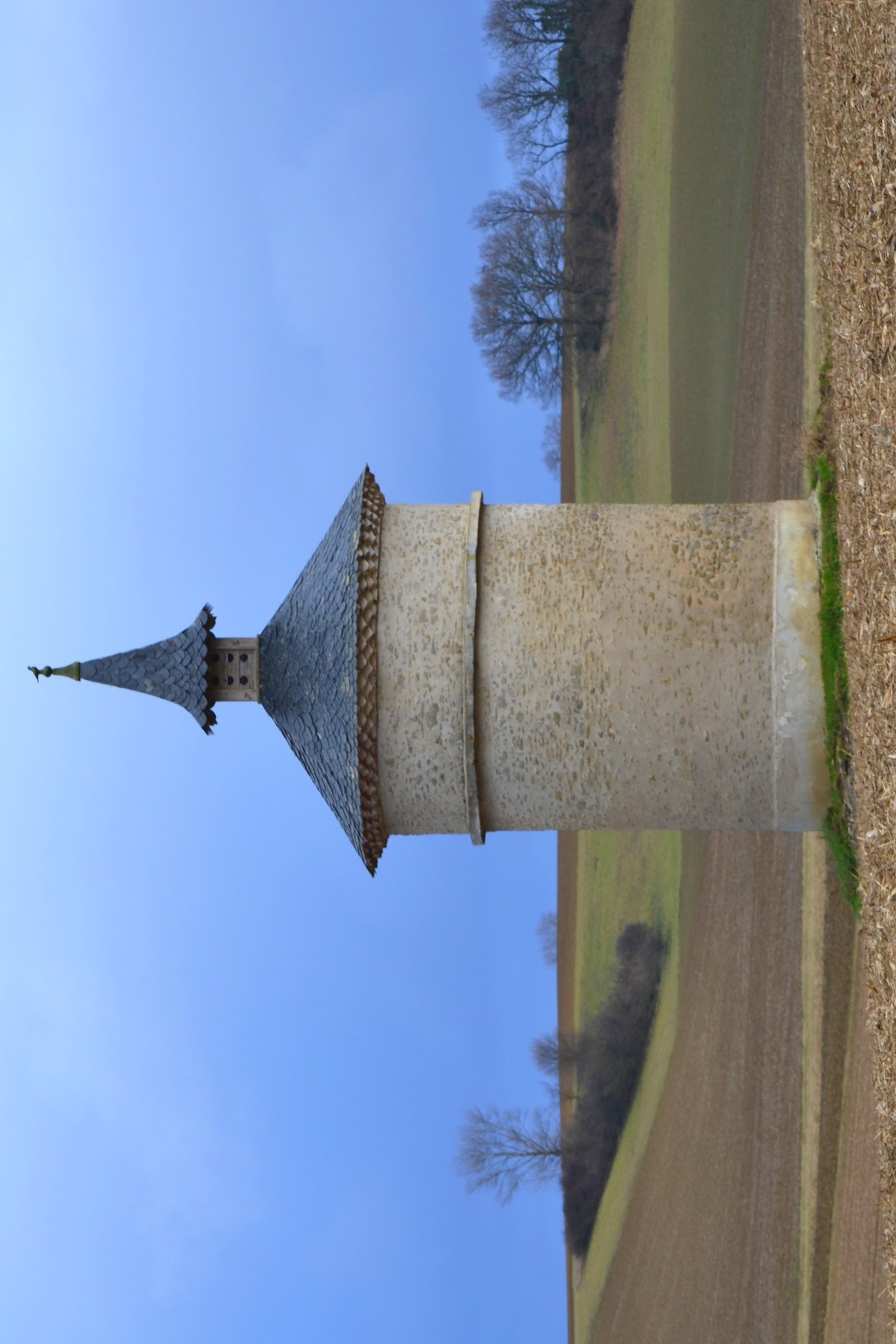 Pigeonnier - Le Rouch.jpg