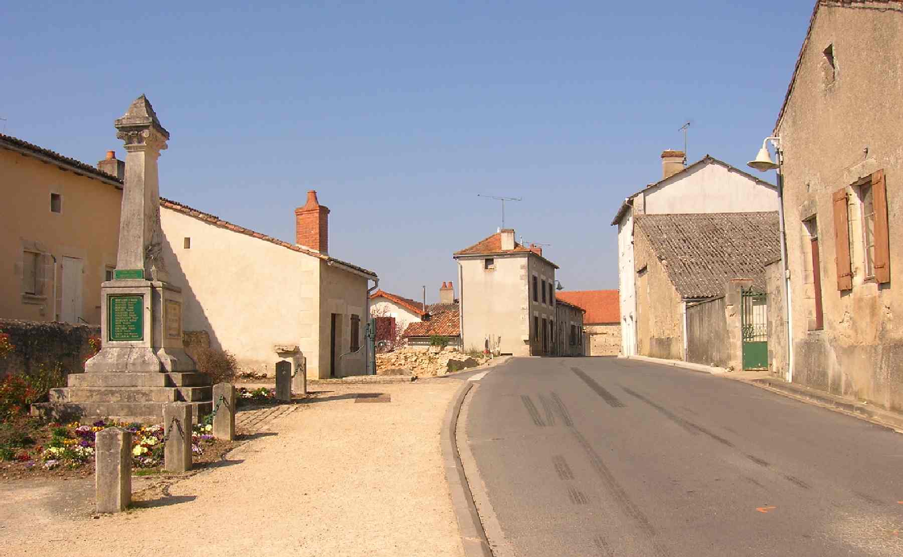 Le Bourg auj.jpg