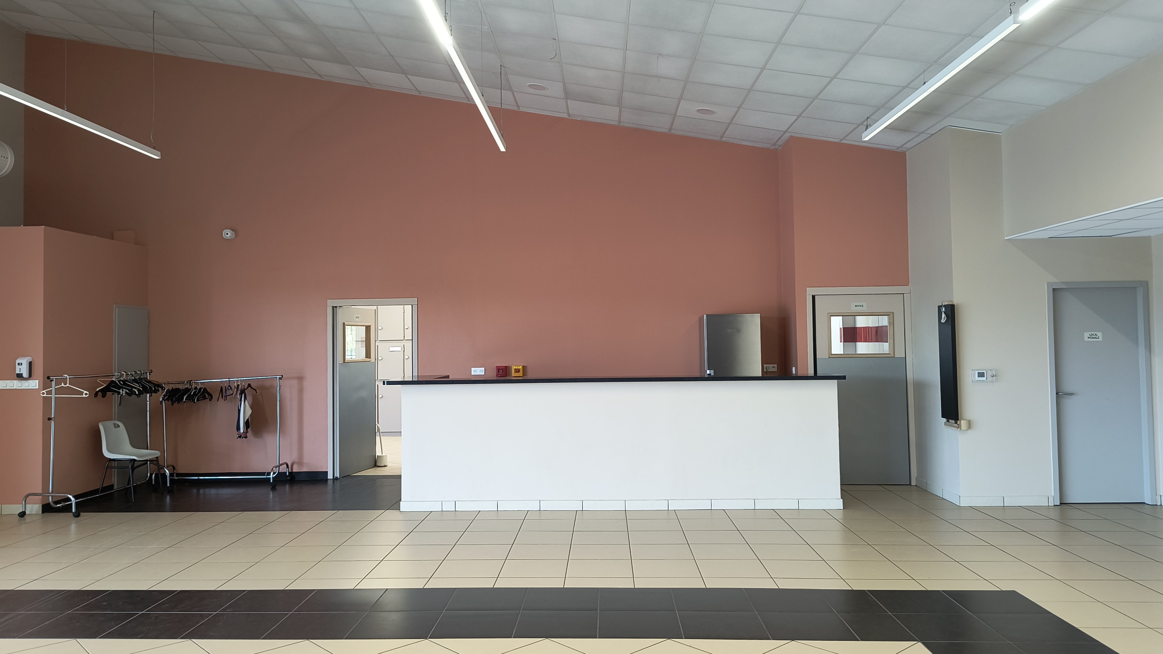 SDF salle côté bar 2026 04.jpg