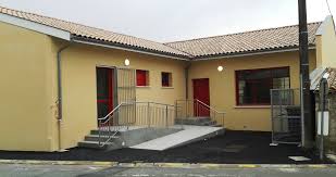 restaurant scolaire.jpg