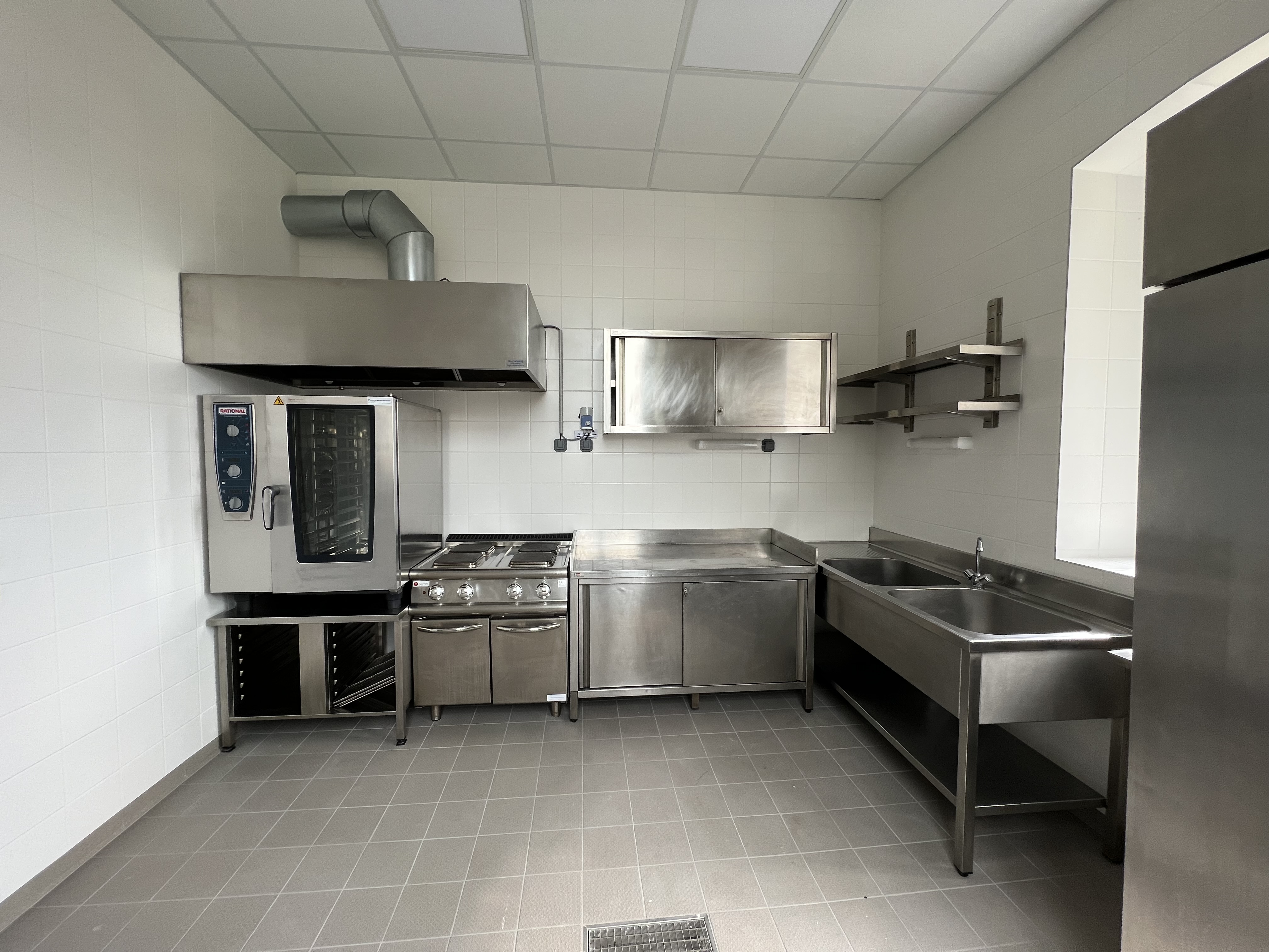 Cuisine salle Riom 2.jpeg