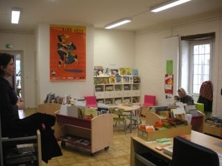 Bibliothèque 4.jpg