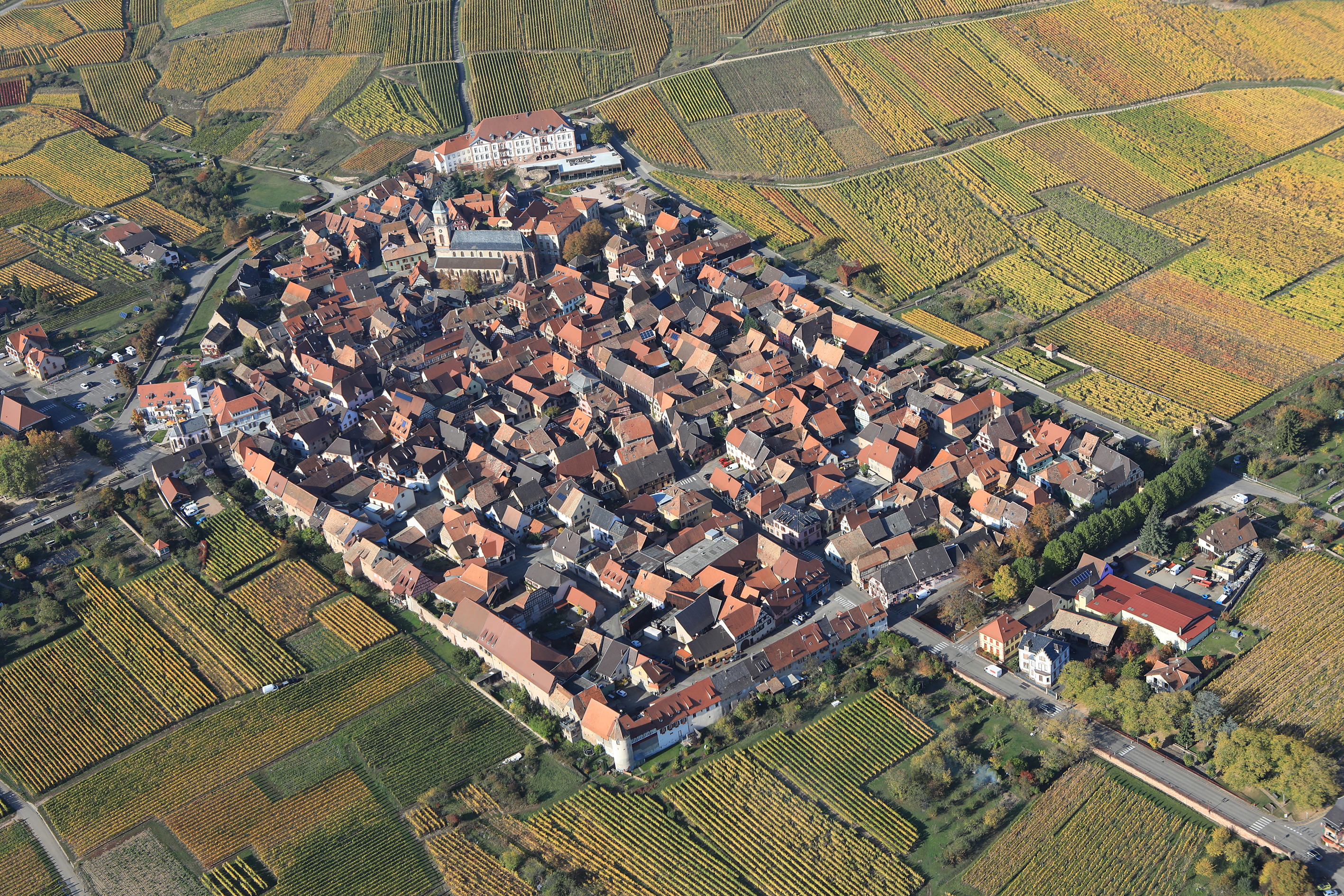 village vu du ciel