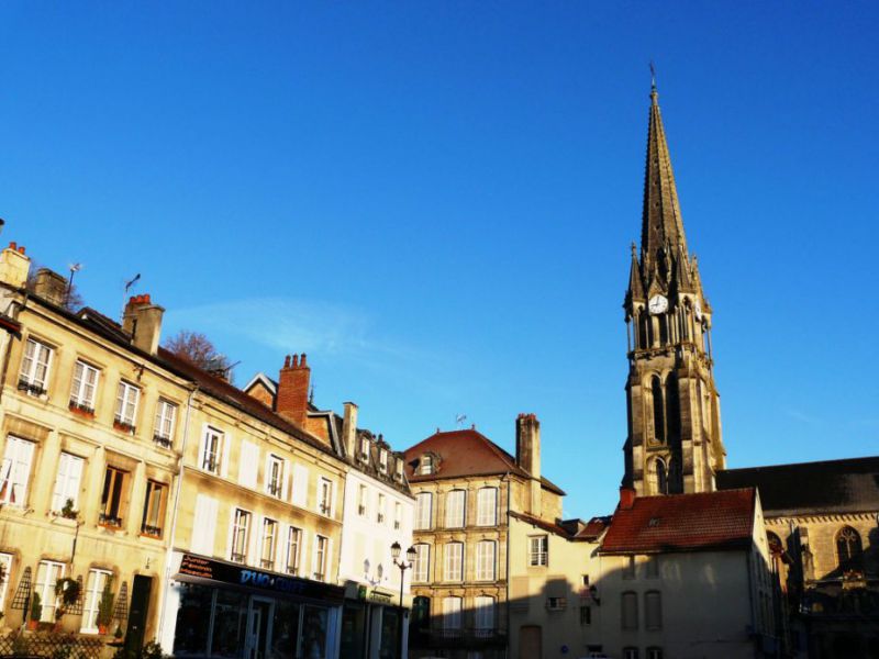 place des halles.JPG