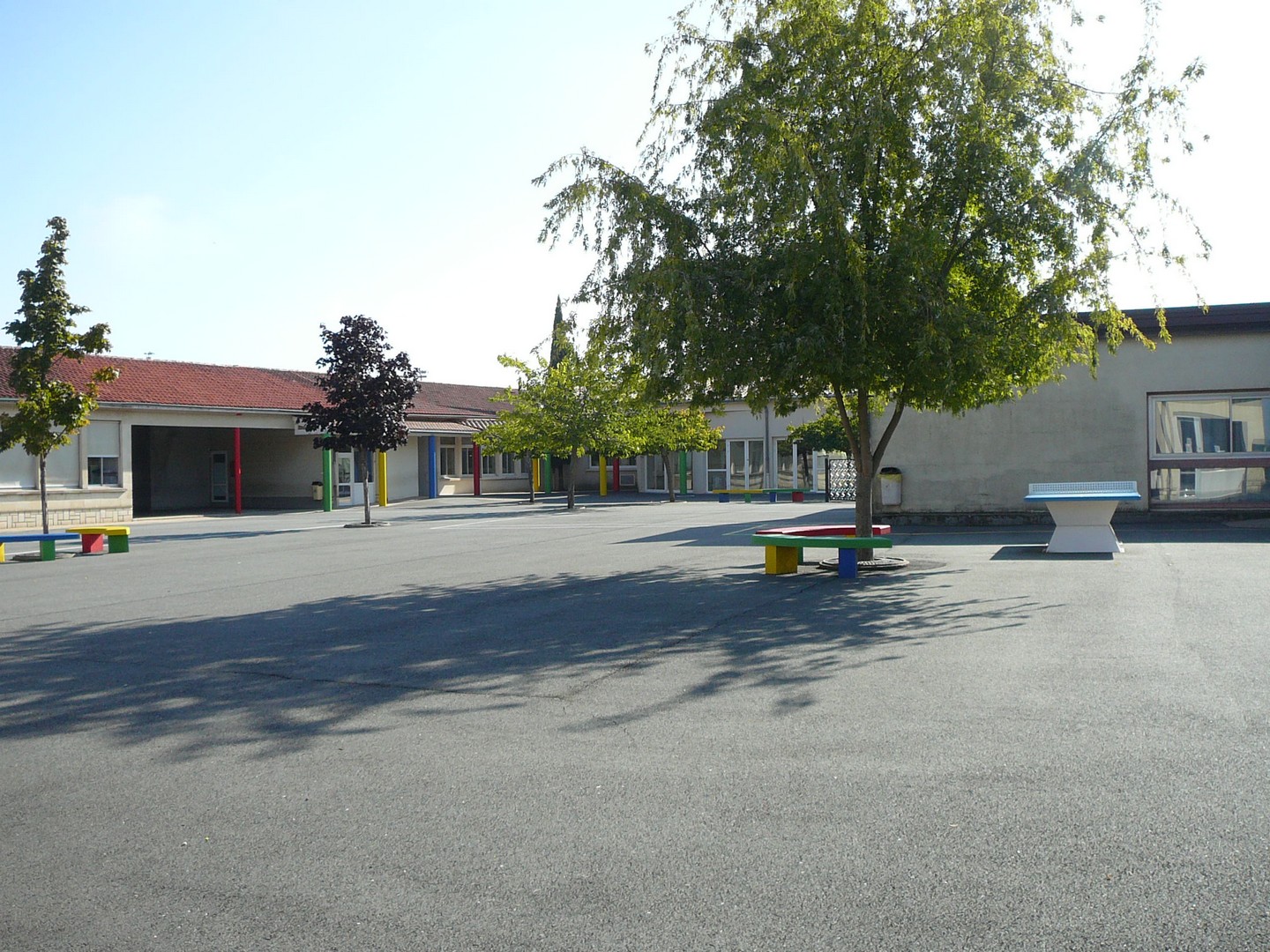 Ecole - cour 3