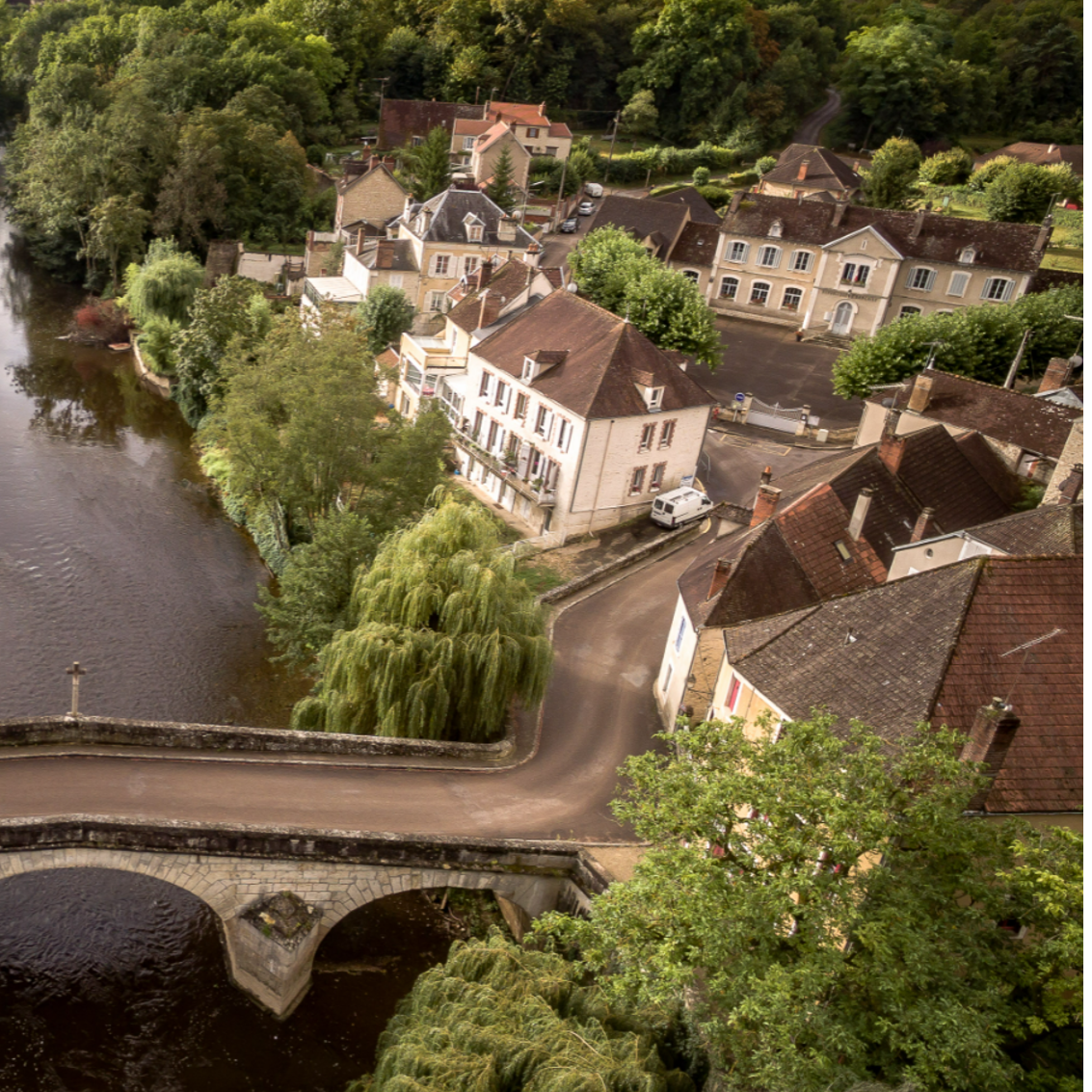 batiment central mairie.jpg