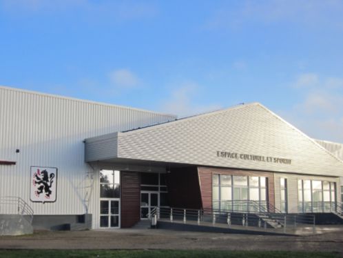 Espace culturel et sportif.jpg Espace culturel et sportif.jpg