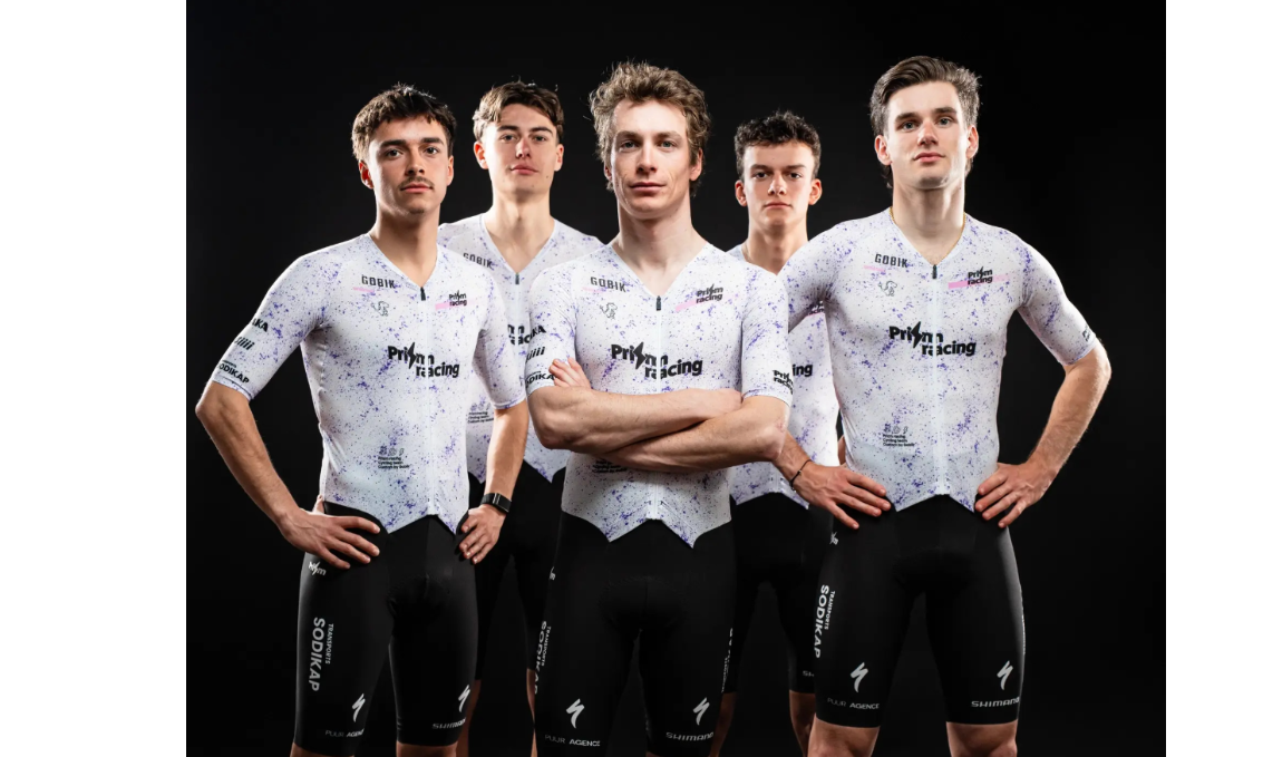 L'association vélo racing a présenté son équipe prizmracing