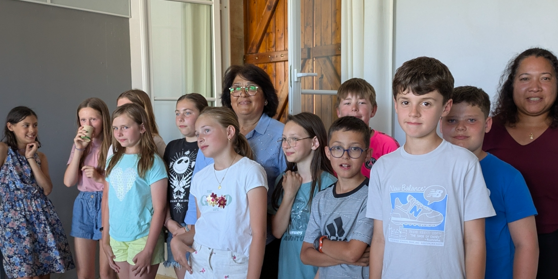 Remise d'une récompense aux élèves entrant en 6ème