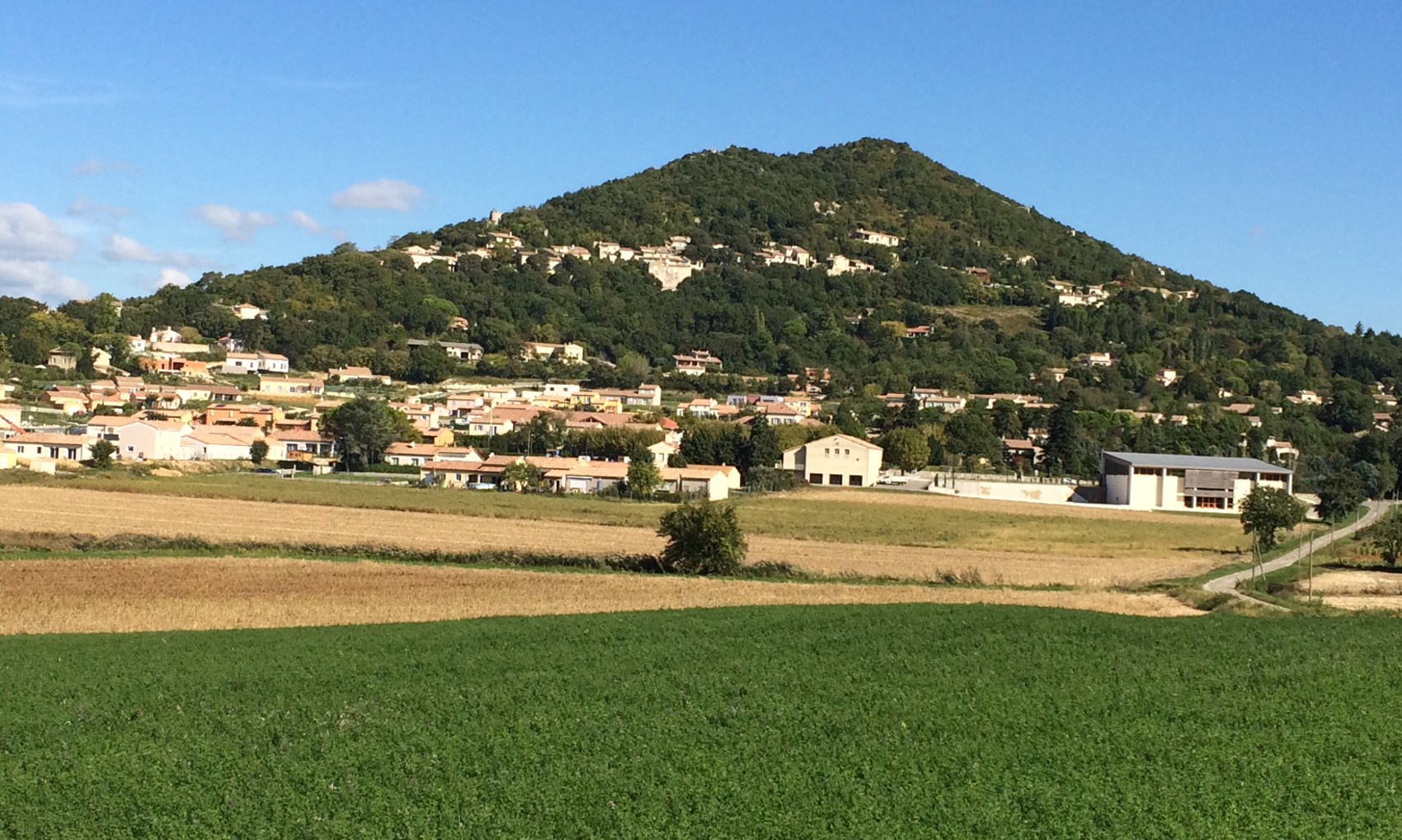 Savasse vue sur la colline