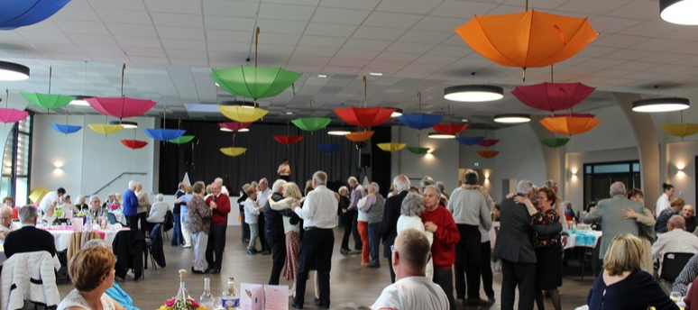 Repas des ainés, vendredi 8 mai à l'Espace Edmond Lemoine