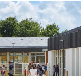école forêt exterieur.jpg