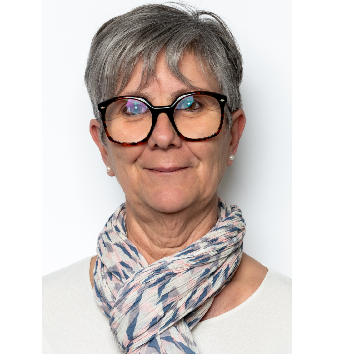 Françoise CURAILLAT.jpg