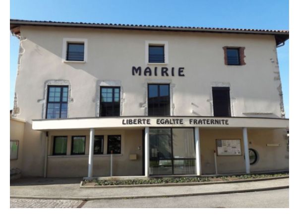 Salle des associations.jpg Salle des associations.jpg